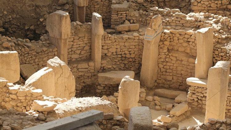 YAŞAM AĞACI VE KIYAMET SONRASI YENİDEN DOĞUŞ
