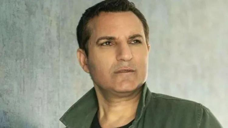 Rafet El Roman çocukluk anılarını kurtarmak için düğmeye bastı
