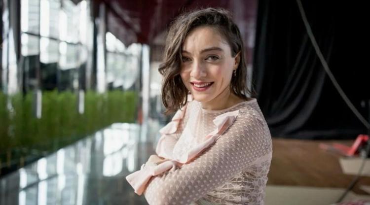 Evliliklerinin 2. yılı Merve Dizdardan romantik paylaşım