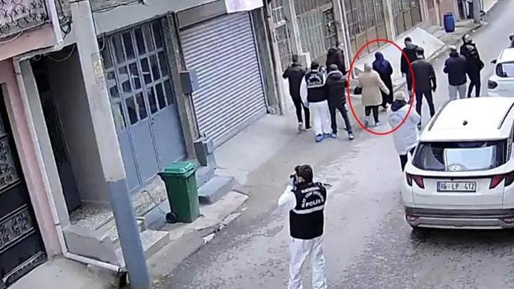 2 OĞLU İLE KARDEŞİ ADLİ KONTROLLE SERBEST