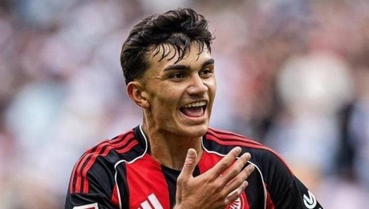 Galatasaray’ın planı suya düştü Frankfurt’tan Can Uzun kararı