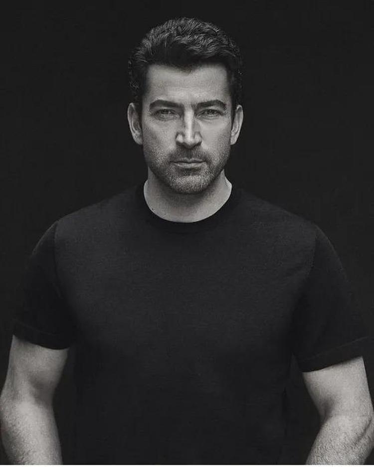 Sinem Kobal ve Kenan İmirzalıoğlu çiftinin ezber bozan ilk karşılaşma anı