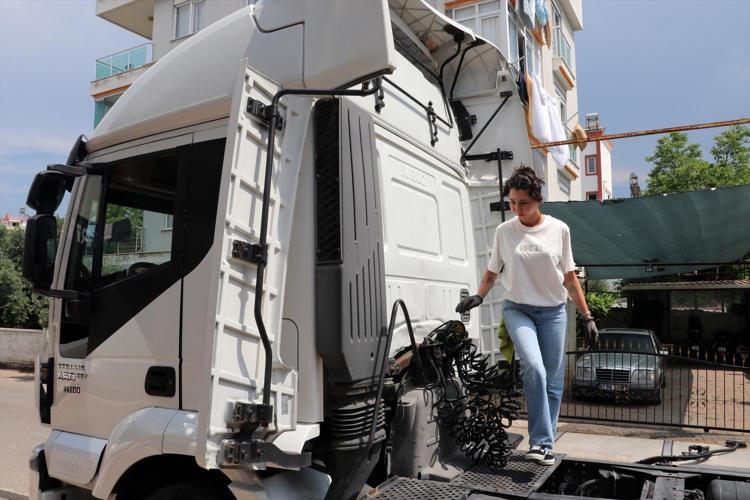 Memuriyeti bıraktı, Avrupa yollarına çıktı Şimdi her gün başka bir ülkede uyanıyor