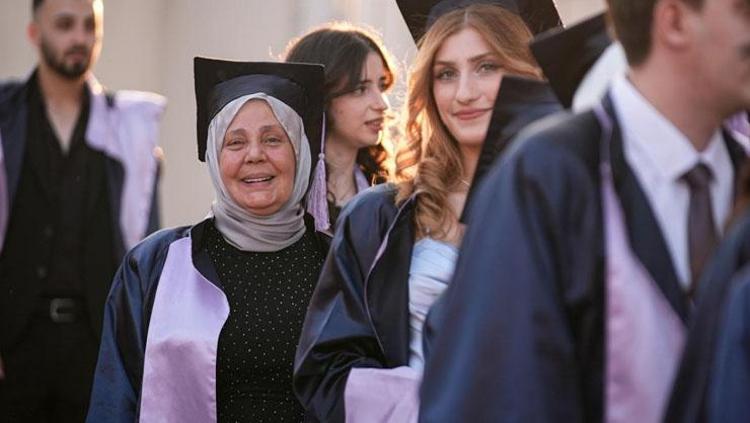 2022DE GERİ DÖNDÜ