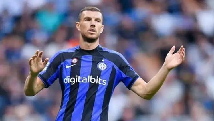 Futbolun efsanelerine veda zamanı mı Hepimiz için bir son var, belki de benimki yaklaşıyordur