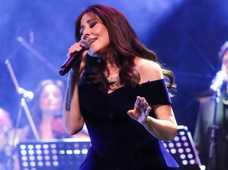 MUTLULUK VE HÜZNÜ AYNI ANDA YAŞADIM