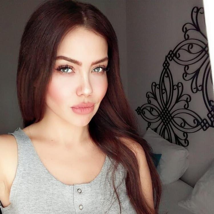 Lara, eşi Mehdi Karimi’ye boşanma davası açtı