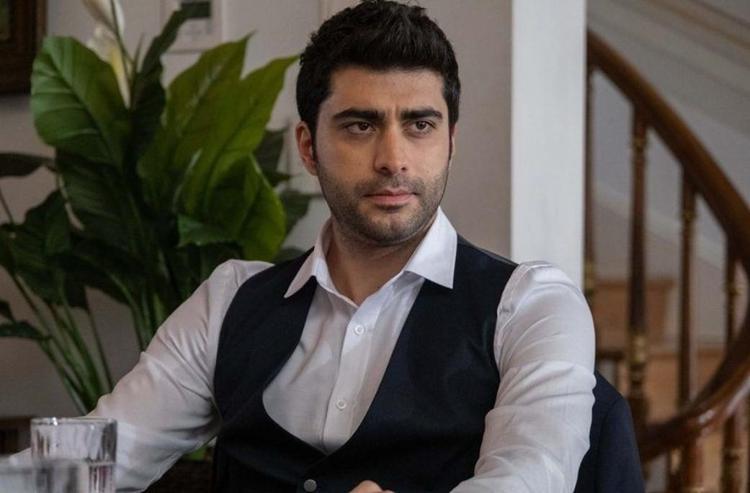 Doğukan Güngör, Ece İrtemin acı haberini askerde öğrendi Menajerinden açıklama geldi