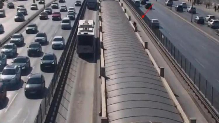 Nişanlısının yanına gidiyordu, canından oldu Metrobüsteki cinayette görüntüler ortaya çıktı