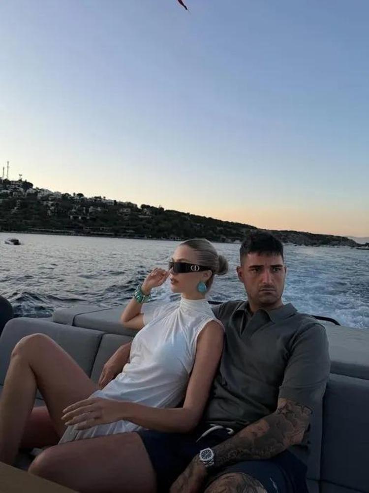 Yasemin Şefkatli ve İdo Tatlısesten tatil pozları