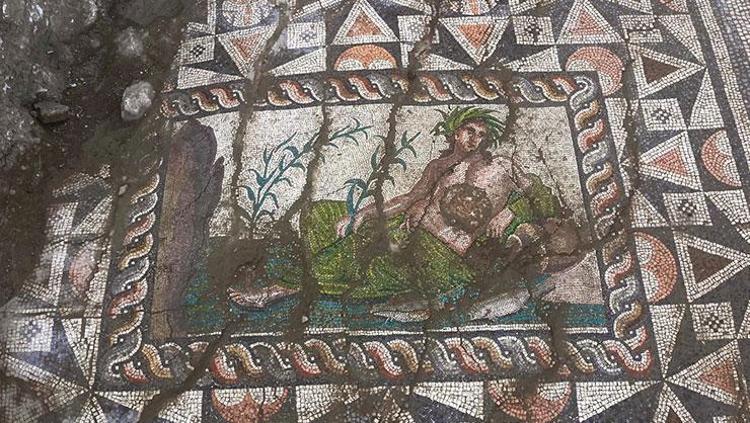 ROMA DÖNEMİ ANADOLU MOZAİK SANATINA YENİ VERİLER SUNUYOR