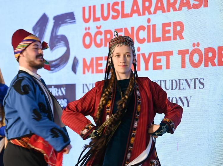 SİZLERİ HİÇBİR ZAMAN YABANCI ÖĞRENCİ OLARAK GÖRMEDİK