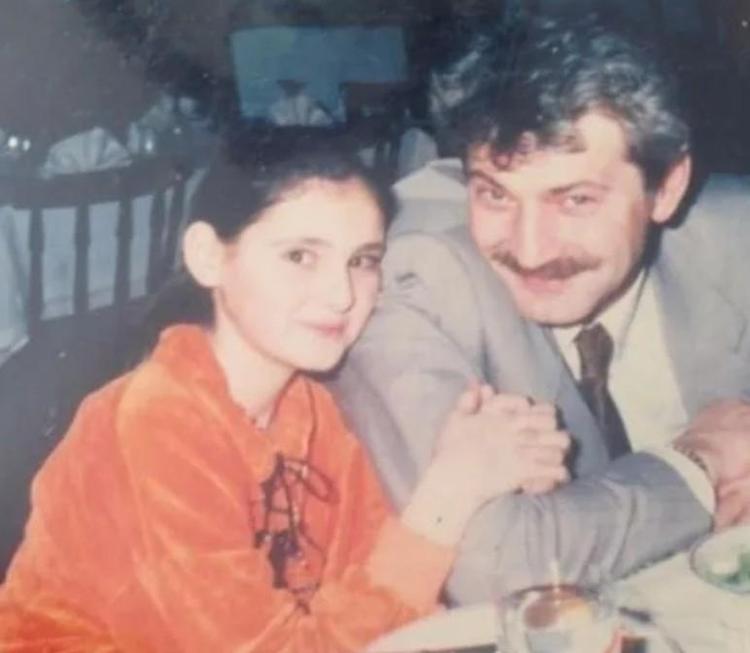 Pınar Altuğdan Babalar Günü paylaşımı Hem eşine hem de merhum babasına seslendi...