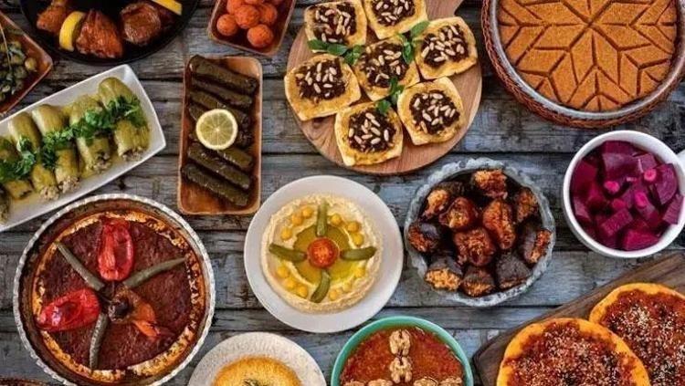 BUGÜN NE PİŞİRSEM DİYENLERE GÜNÜN MENÜSÜ