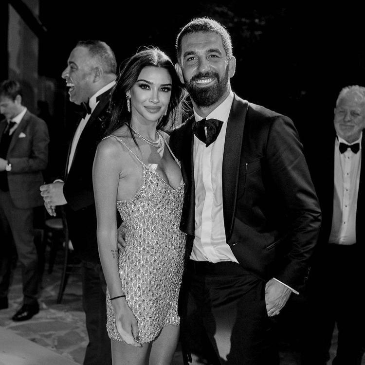 Arda Turan ve eşi Aslıhan Doğan Turandan duygusal kutlama Asil Aslan 6 yaşında