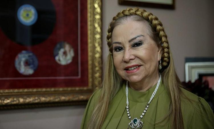 4 yıl önce yüzünü gerdirmişti Bedia Akartürk ortaya çıktı