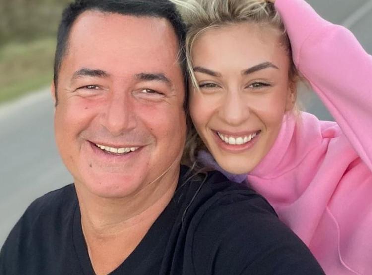 Acun Ilıcalıdan eşine kutlama Kocasına hep destek olan hanım
