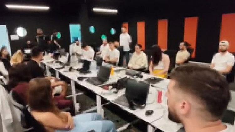 İstanbulda çağrı merkezine baskın Uluslararası dolandırıcılık şebekesi çökertildi