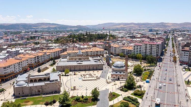 Görenler Türkiyede olduğuna inanmıyor Sivasın saklı cenneti ve mutlaka görülmesi gereken 6 yeri