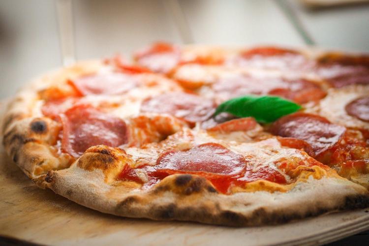 İtalyan şeflerin özel tarifi Bu pizzayı yapanlar bir daha dışarıdan söylemeyecek