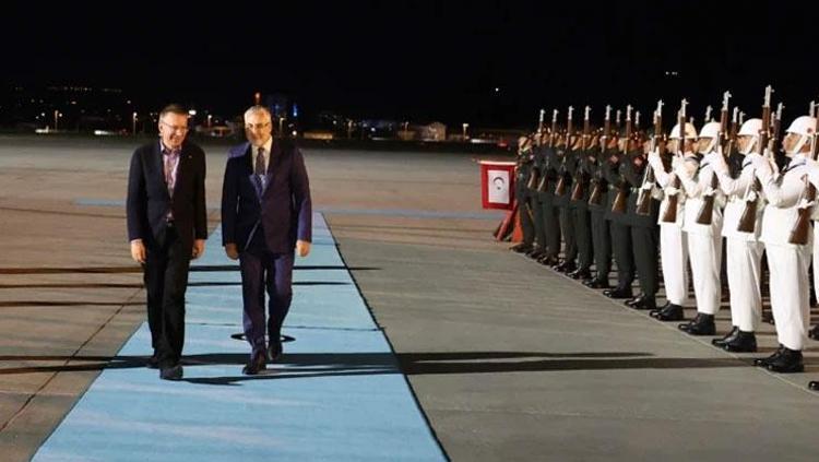 Tarihi NATO Zirvesi başladı Cumhurbaşkanı Erdoğan ve Trumptan kritik açıklamalar: CAATSA, F-35, KAAN...