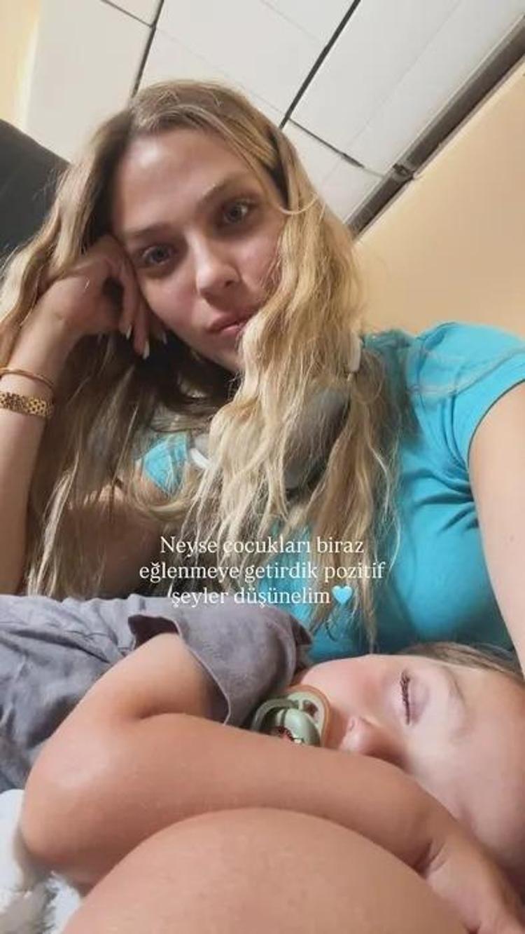 Yasemin Şefkatlinin zor anları Uçak korkum katlanarak gidiyor diyerek paylaştı