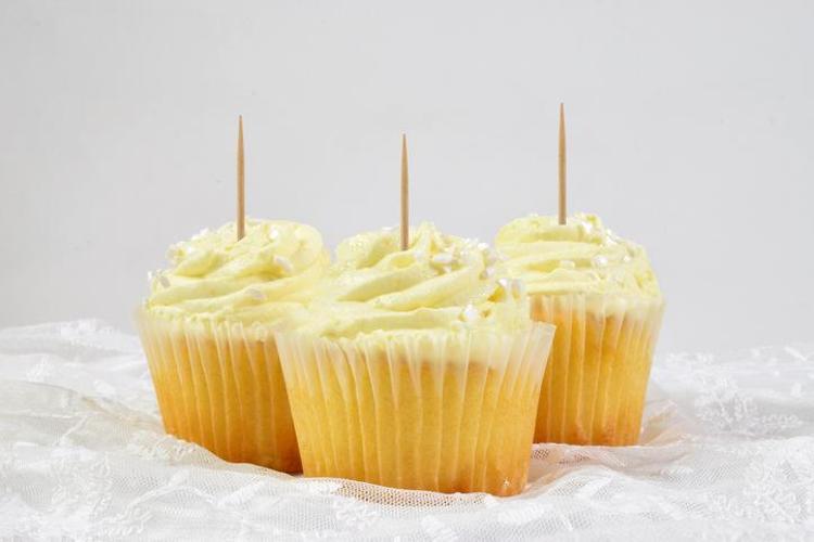 LİMONLU CUPCAKE İÇİN GEREKLİ MALZEMELER