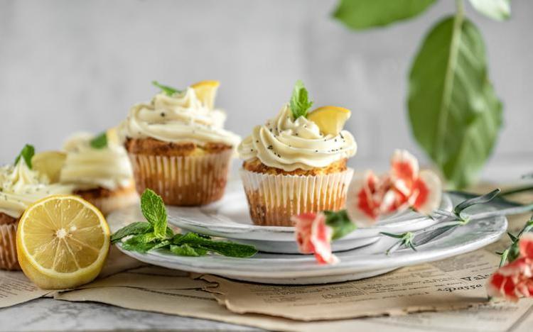 Çay saatlerinin yeni yıldızı: Puf puf kabaran, mis kokulu nefis limonlu cupcake tarifi ve püf noktaları