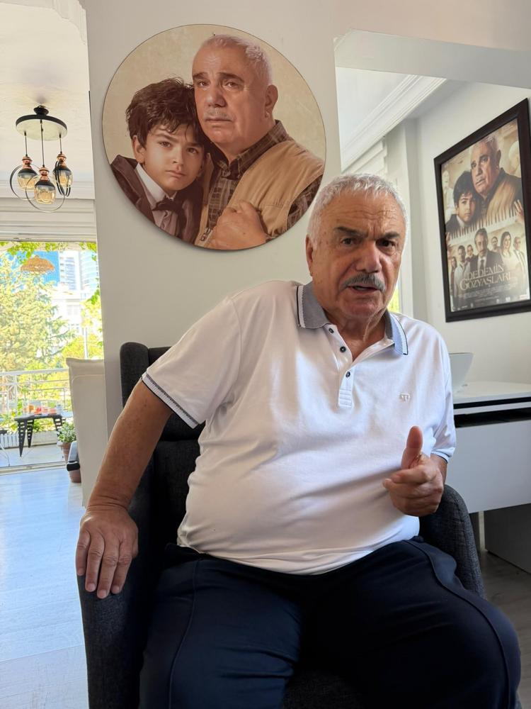 Usta oyuncu Halil Ergüne büyük tuzak FETÖ diyerek servetine konacaklardı, tamire gelen komşusu kurtardı