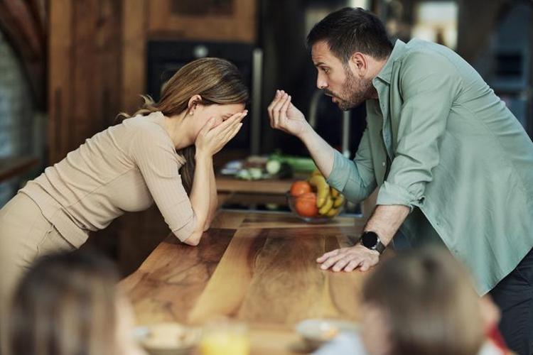 3. KOÇ BURCU: BAŞ EĞMEYEN LİDERLİK VE ATEŞLİ BİR KARARLILIK