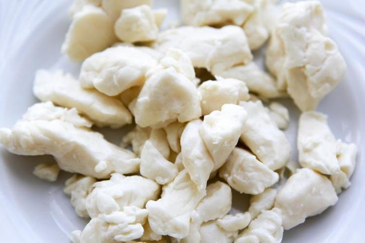 Lor peynirini saklarken bu hatayı yapmayın Çabuk bozulmasının nedeni buymuş