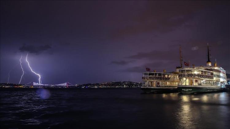 Meteoroloji saat verdi Hafta sonu plan yapanlar dikkat: Sel, heyelan ve dolu yağışı dalgası geliyor