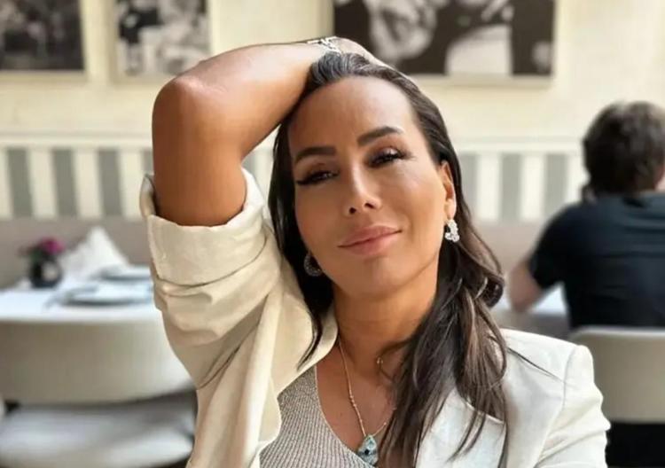 Asena hakkındaki eleştirilerin ardından küplere bindi Uyuyan devi uyandırdınız