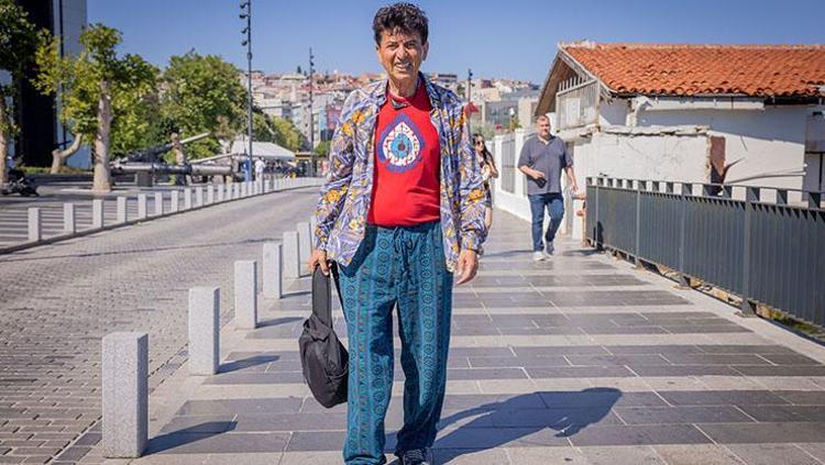 Türkiyenin son meddahı Fatih Mühürdar unutulmaz yılları anlattı: Eskiden sanatçı yetişirdi, şimdi ünlü yetişiyor