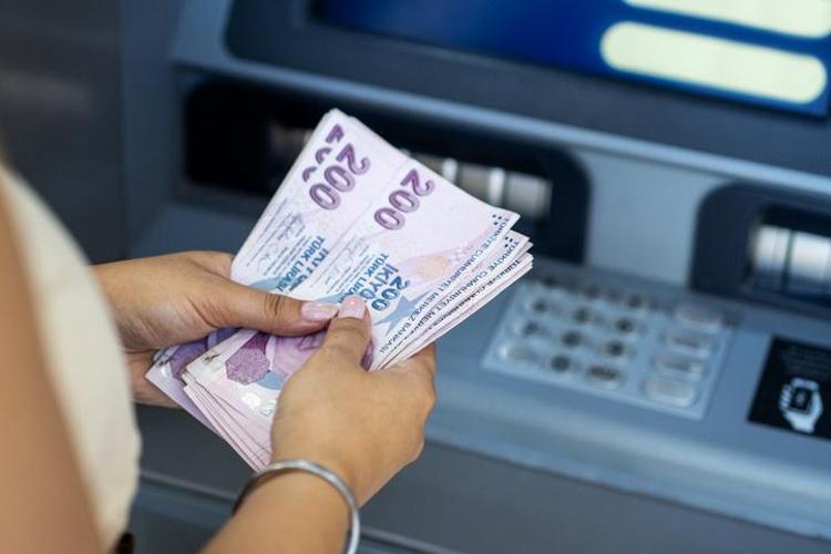 TAVANI MEMUR MAAŞI BELİRLİYOR