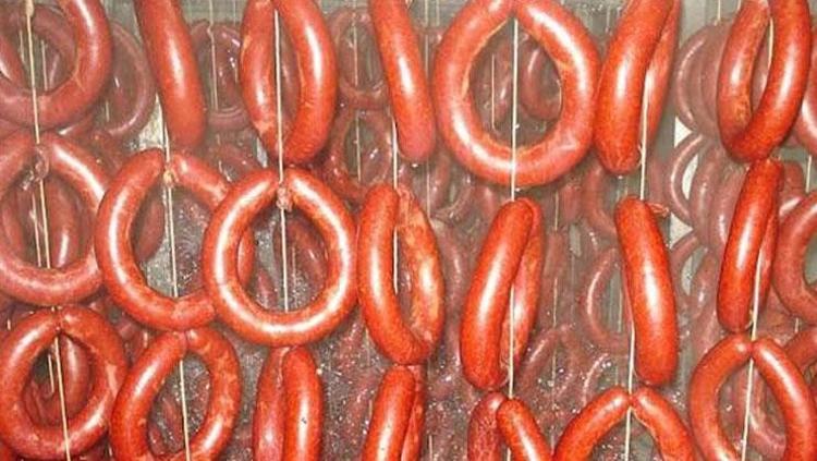 Bakanlık tek tek ifşa etti Oyun hep aynı: Sucukta tek tırnaklı eti, çayda yasaklı boya
