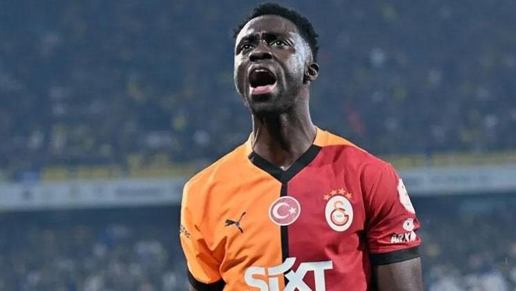 Cesc Fabregas kafaya koydu Davinson Sanchez için çılgın teklif