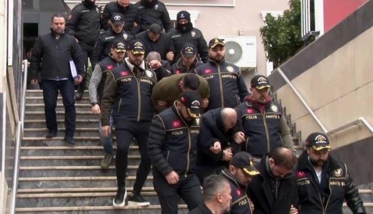 7 EKİME ERTELENDİ