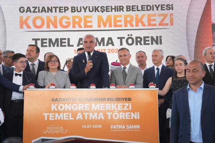Gaziantepin turizm geleceğini şekillendirecek dev proje Bakan Ersoy müjdeyi verdi: Yeni fuar ve kongre merkezi için ilk adım atıldı