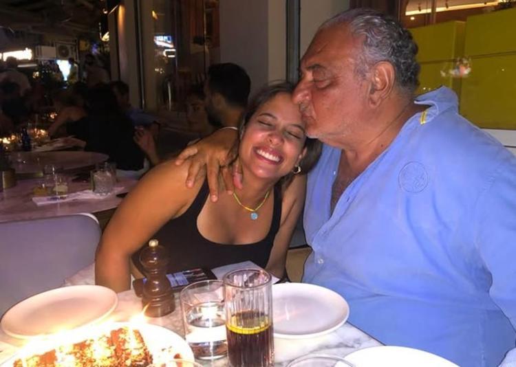 40 gün önce babasını kaybetti Reha Muhtar ve Nilüferin kızı evlendi