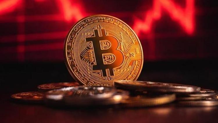 Kriptoda deprem Bitcoin 65 bin doların altına geriledi