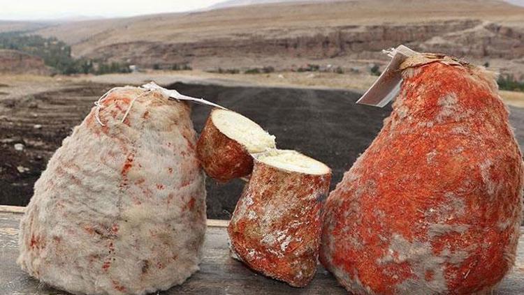 Fransızların Rokfor’una kök söktüren Türk mucizesi Yerin metrelerce altında saklanıyor