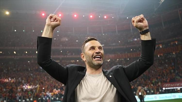 Galatasarayda 4 kadro dışı birden Okan Buruk hepsini sildi