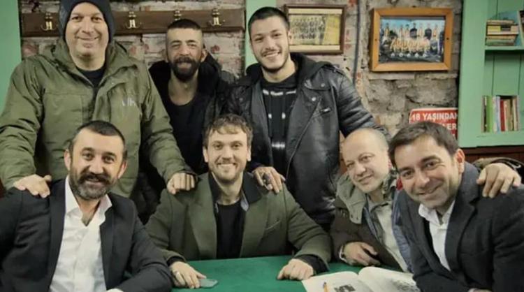 Oyuncu Cem Uslu sessiz sedasız evlendi İlk kareler geldi