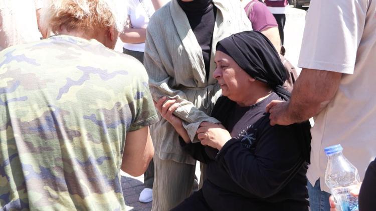 ALKOL VE UYUŞTURUCUNUN ETKİSİNDEKİ, SORUMSUZ BİR GENC