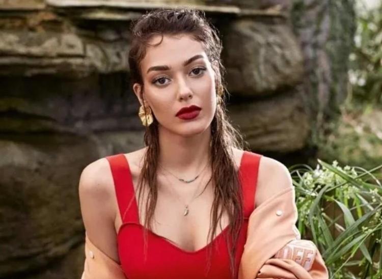 Dilan Çiçek Denizden dikkat çeken paylaşım: Elim ayağım titriyor