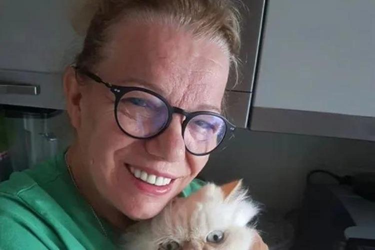 Doğum günü hazırlığı yaparken kötü haber geldi Tuba Ünsal annesinin hastaneye kaldırıldığını açıkladı