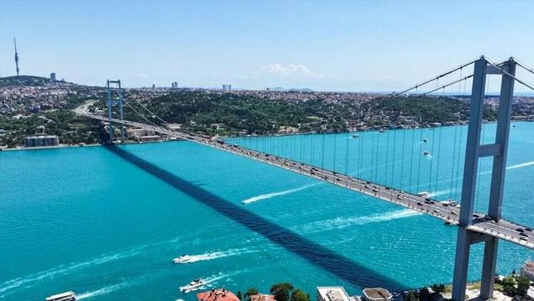ÇARPAN ETKİSİ OLUŞTURUYOR