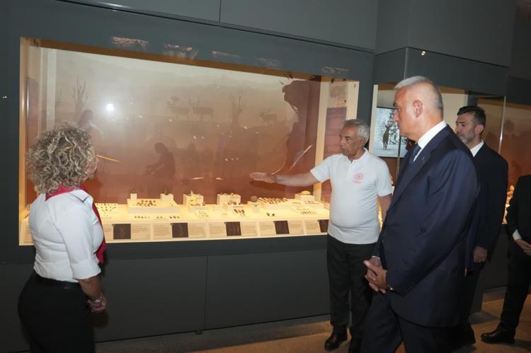 Anadolu Medeniyetleri Müzesinde çağdaş müzecilik dönemi 288 eser ilk kez ziyaretçilerle buluşuyor