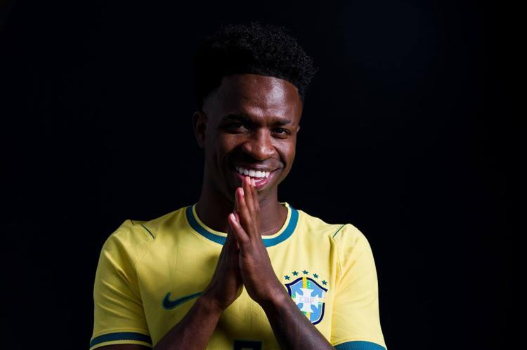 Real Madrid’in yıldızı Vinícius Júnior estetik operasyonla yüzünü değiştirdi